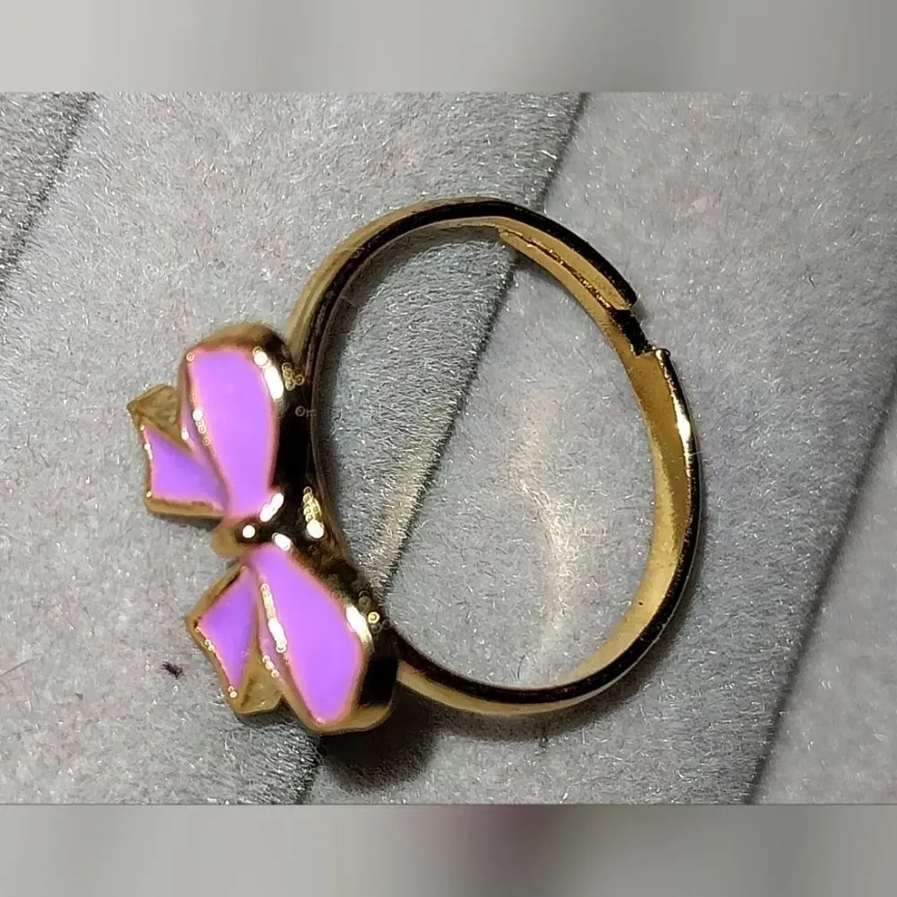 Super cute girls jeweled adjustable ring